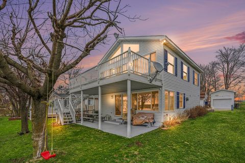 Photo of 828 N Werners Landing Drive, Bronson, MI 49028 (MLS # 26013382)