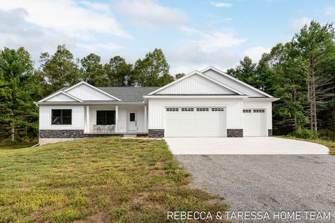 Photo of 404 Sabine Drive #9, Muskegon, MI 49442 (MLS # 25060285)