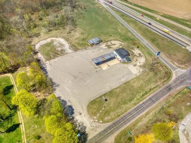 2496 N Parma Road