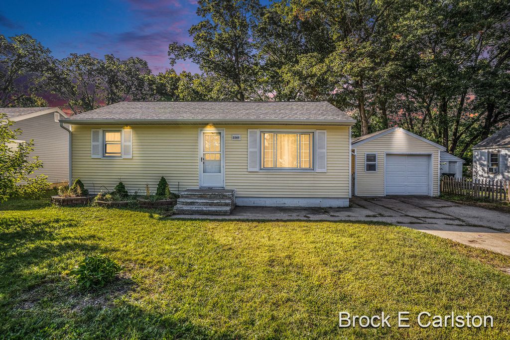 Photo of 2369 James Avenue, Muskegon, MI 49442 (MLS # 25047849)