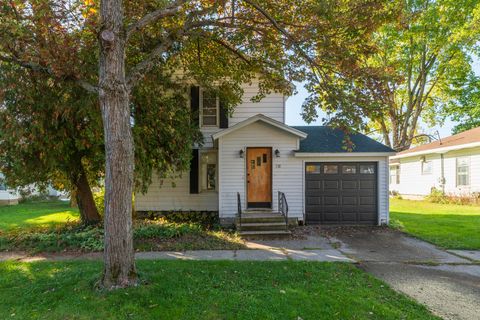 Photo of 138 E Read Street, Marcellus, MI 49067 (MLS # 25054624)