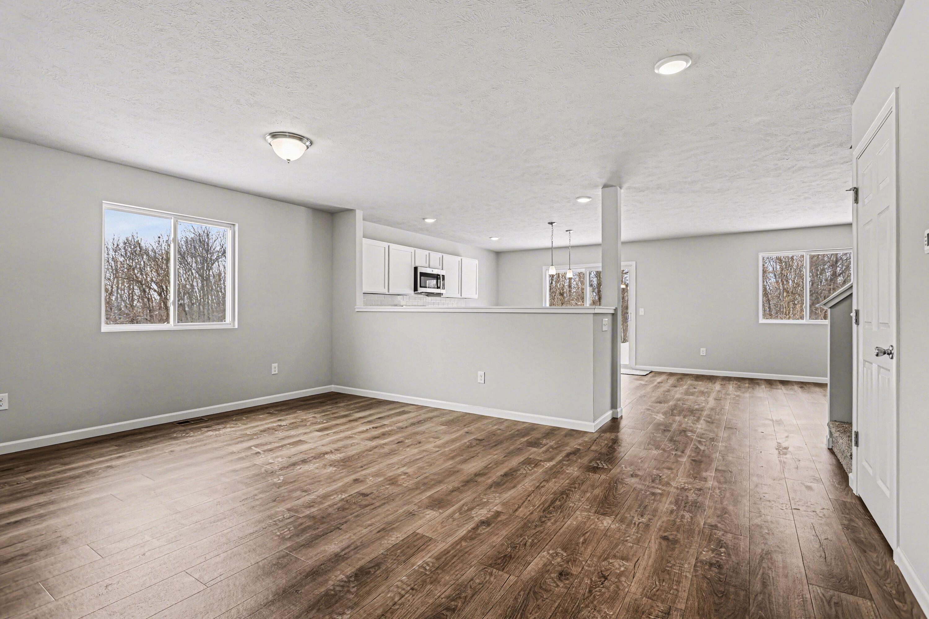 2191 Suncrest Breeze