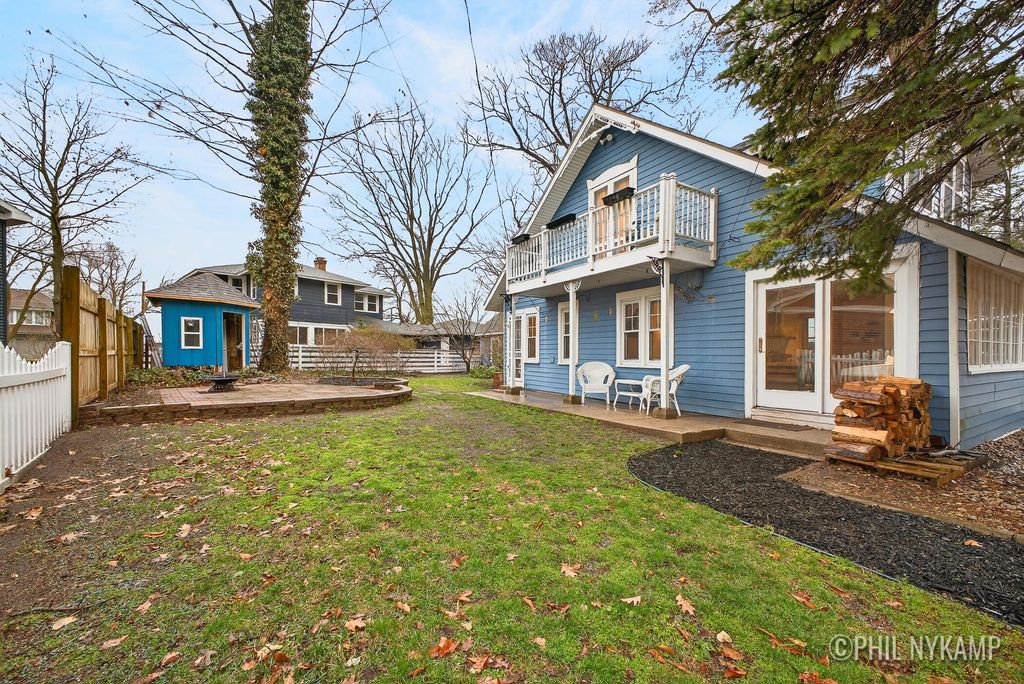 Photo of 1354 Waukazoo Drive, Holland, MI 49424 (MLS # 26013366)