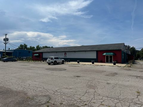 1134 S Crystal Avenue Benton Harbor MI 49022