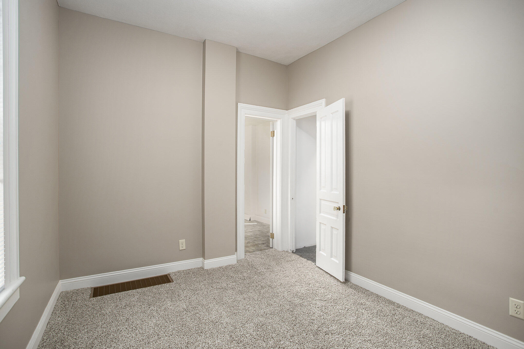 Richland, Michigan 49083, United States, ,2 BathroomsBathrooms,Commercial,Active,162840