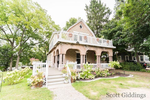 Photo for 205 S Lincoln Street