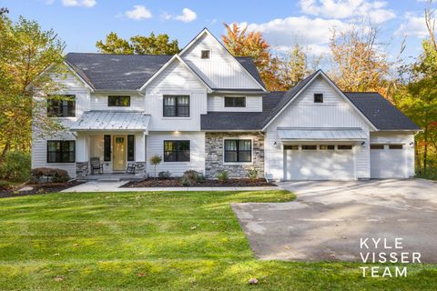 Photo of 7787 S Gracemoor Court SE, Alto, MI 49302 (MLS # 25061486)