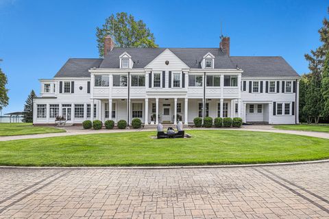 19123 Parke Lane Grosse Ile MI 48138