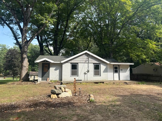 10622 ROUND LAKE DR, MECOSTA, MI 49332 - Image 75f51aa086cf3bdeb7ea7868f0bb006e/2459480204