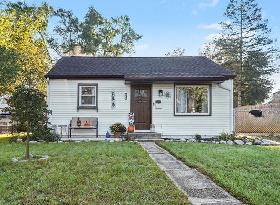 232 WOODLAWN AVE N, BATTLE CREEK, MI 49037 - Image 75fb1b0ecaa02bb280ae0104b83543b8/4108945786