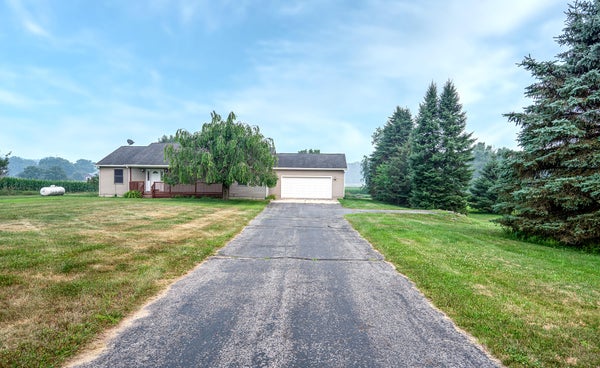 5967 NICHOLS RD, MASON, MI 48854 - Image 7624bb821aa515111e82e9c8ab9dfcb3/4070919992