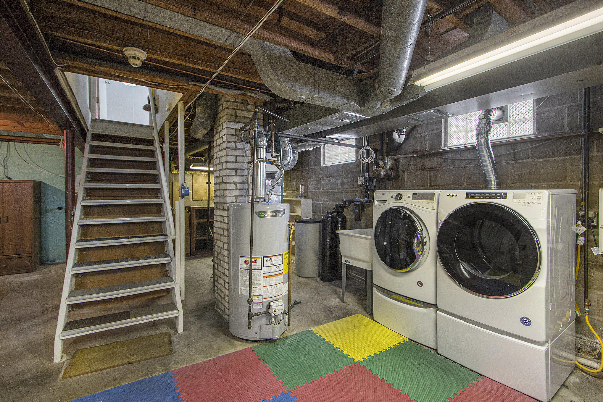 Battle Creek, Michigan 49015, United States, 3 Bedrooms Bedrooms, ,1 BathroomBathrooms,Residential,Active,1756