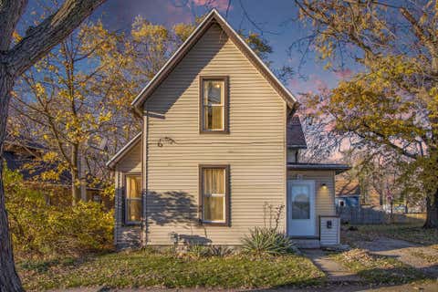 Photo for 916 Burr Street