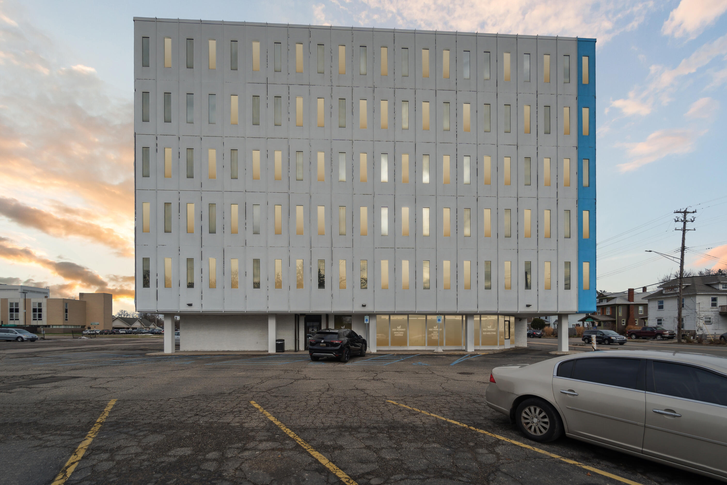 1100 W Saginaw Street