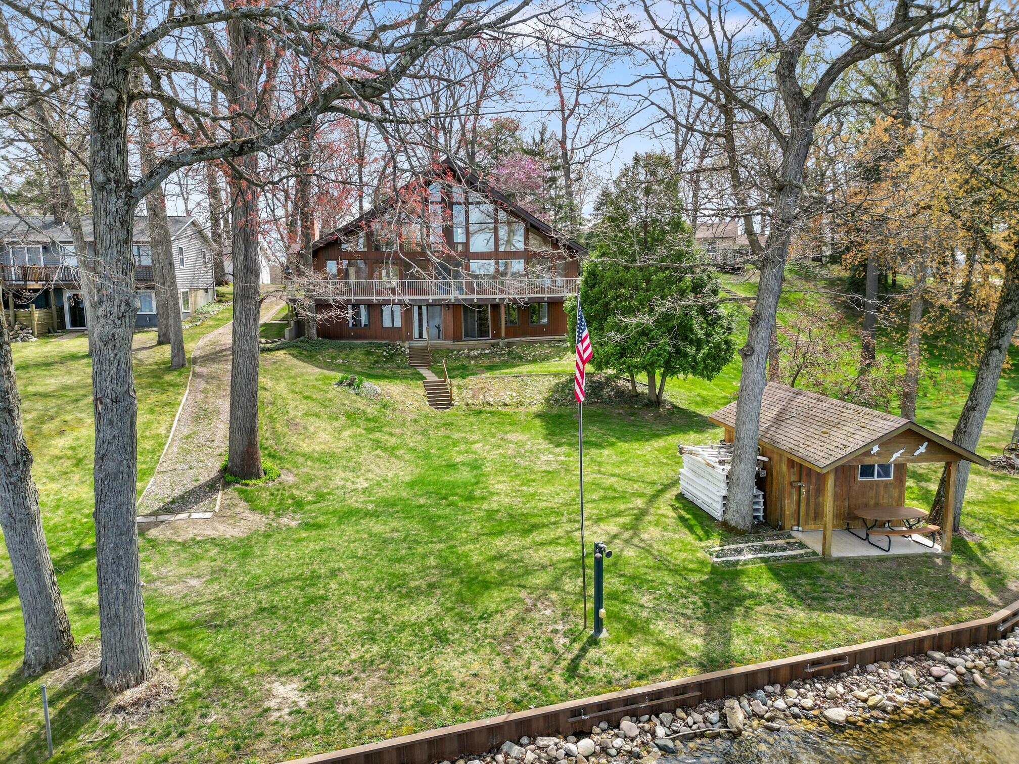 Battle Creek, Michigan 49017, United States, 4 Bedrooms Bedrooms, ,3 BathroomsBathrooms,Residential,Active,130314