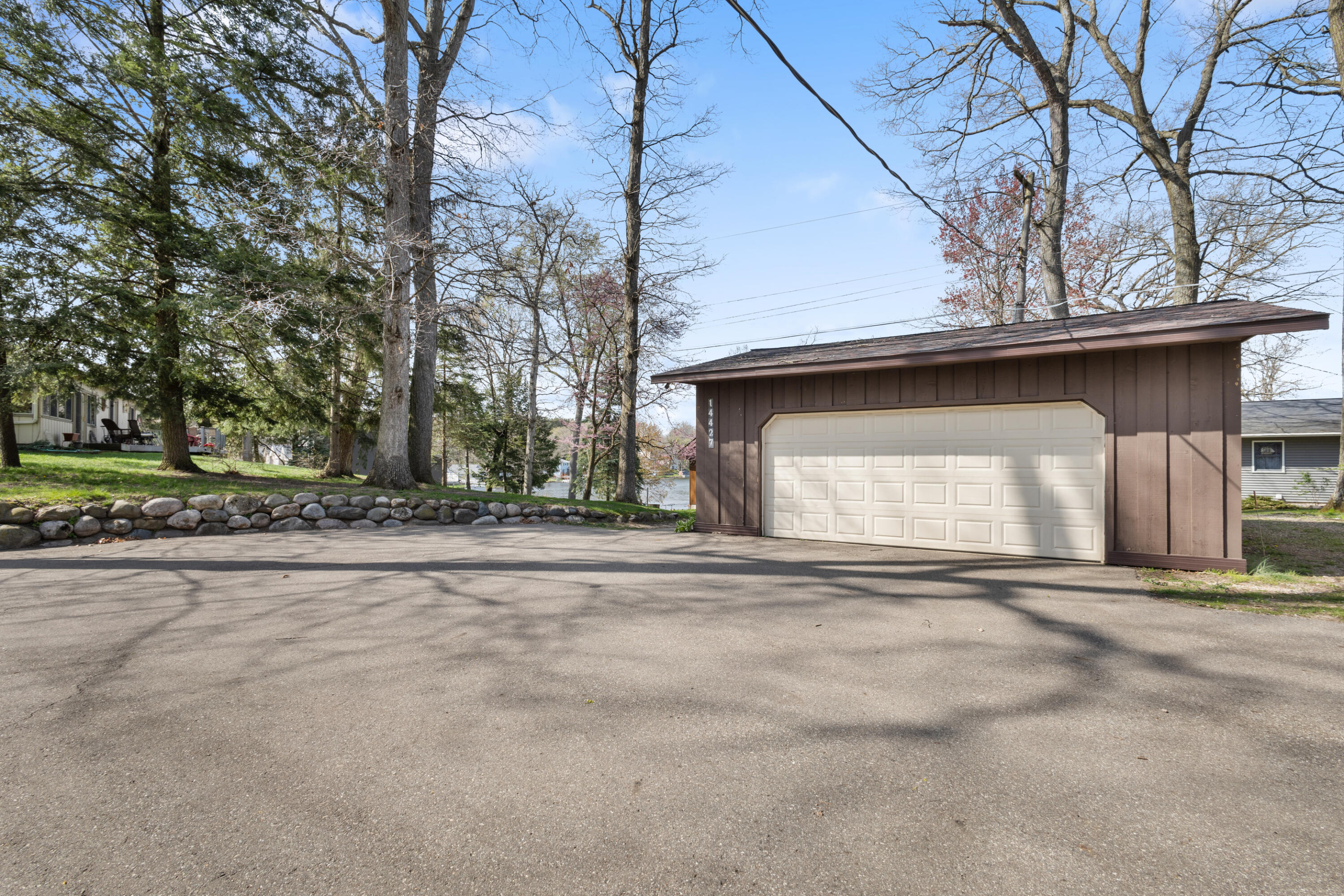 Battle Creek, Michigan 49017, United States, 4 Bedrooms Bedrooms, ,3 BathroomsBathrooms,Residential,Active,130314