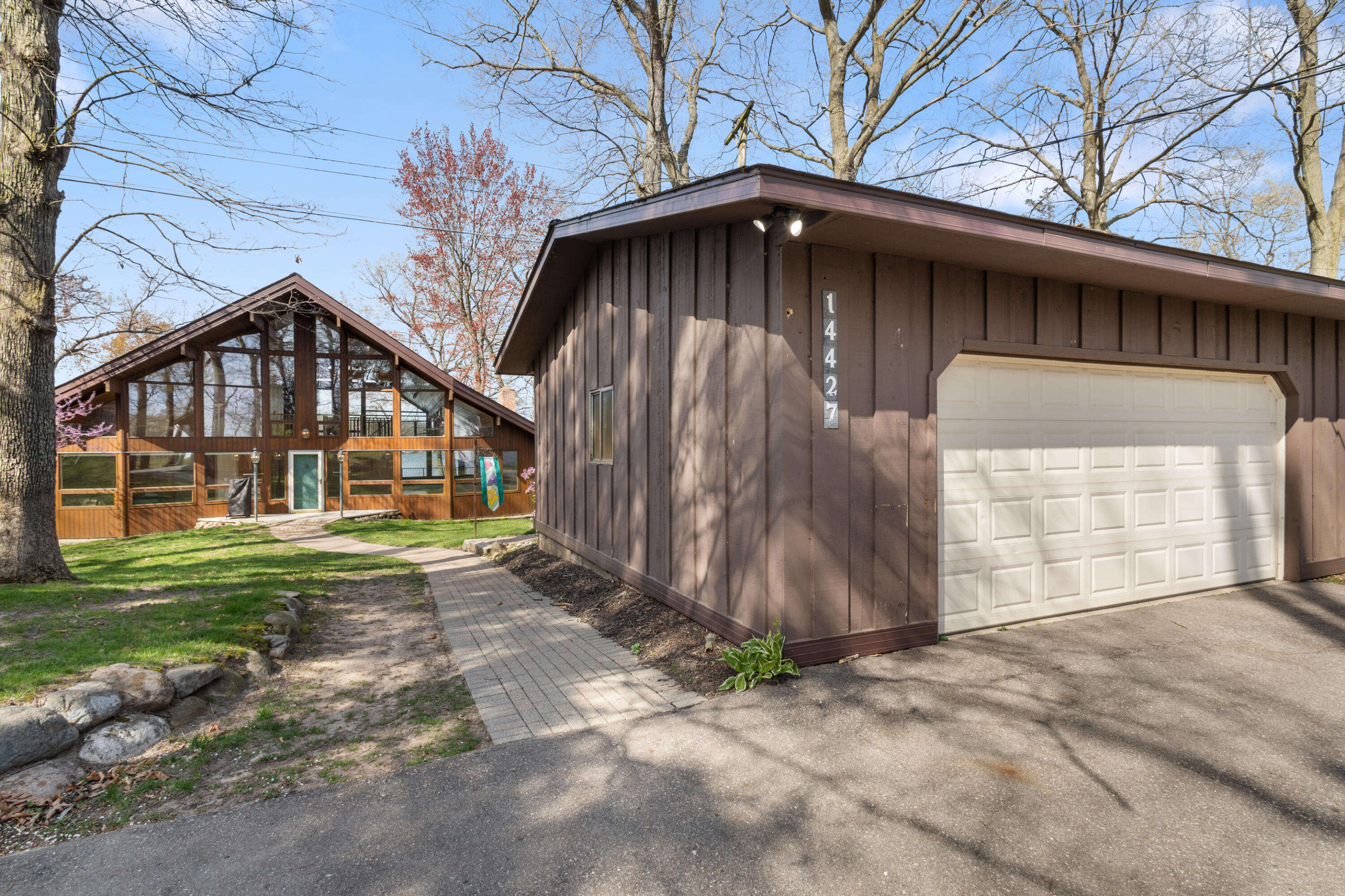 Battle Creek, Michigan 49017, United States, 4 Bedrooms Bedrooms, ,3 BathroomsBathrooms,Residential,Active,130314