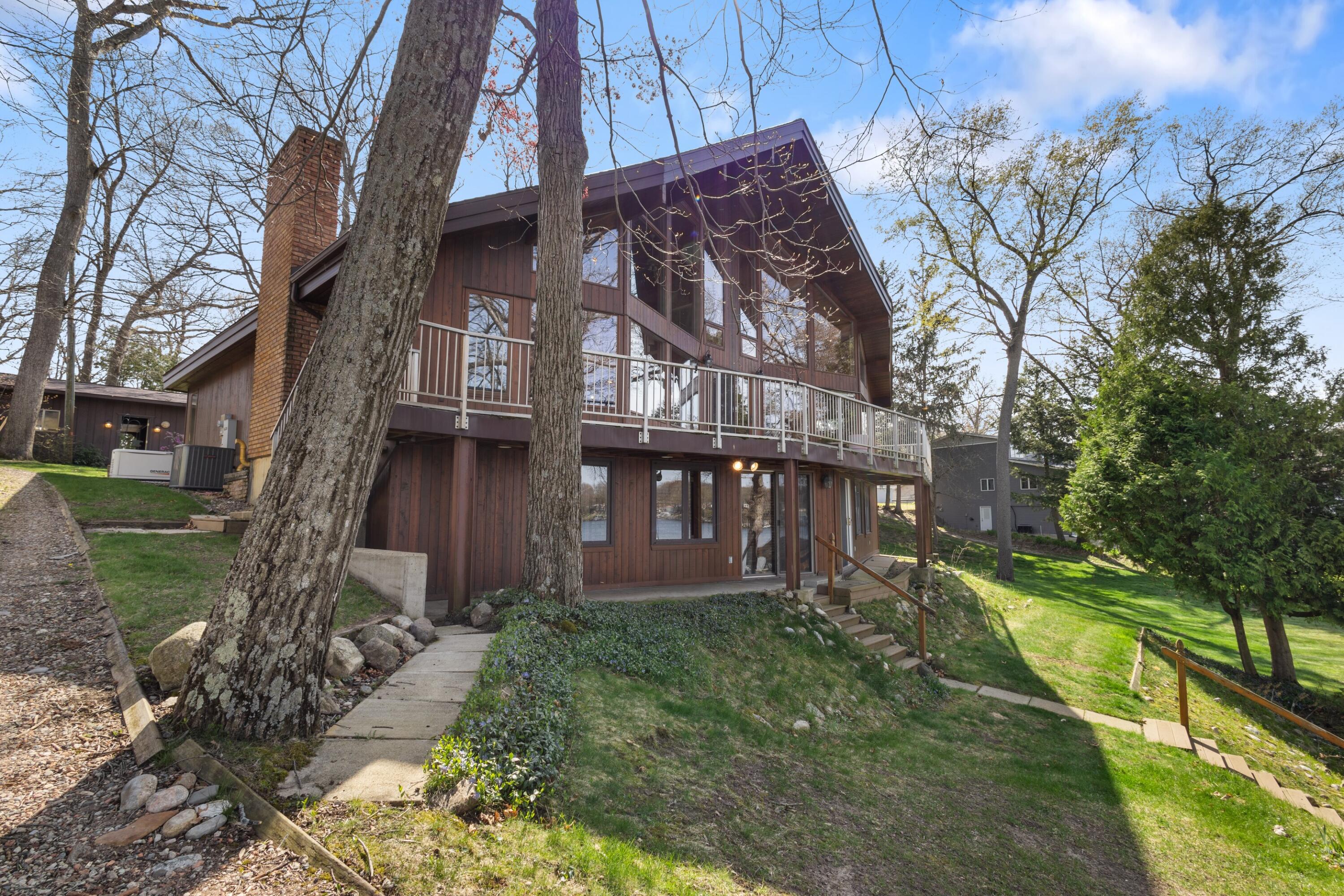 Battle Creek, Michigan 49017, United States, 4 Bedrooms Bedrooms, ,3 BathroomsBathrooms,Residential,Active,130314