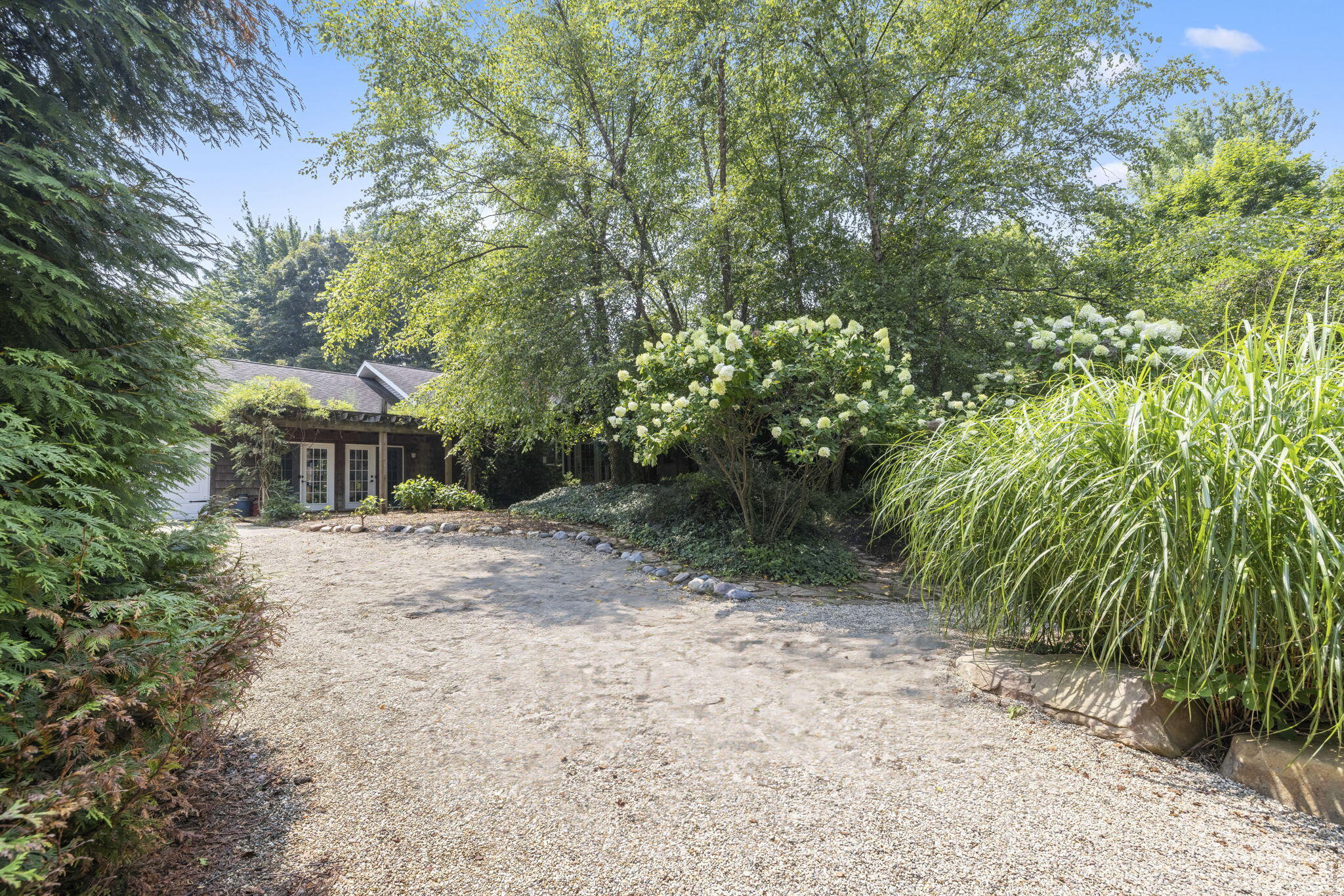 4210 Snow Road