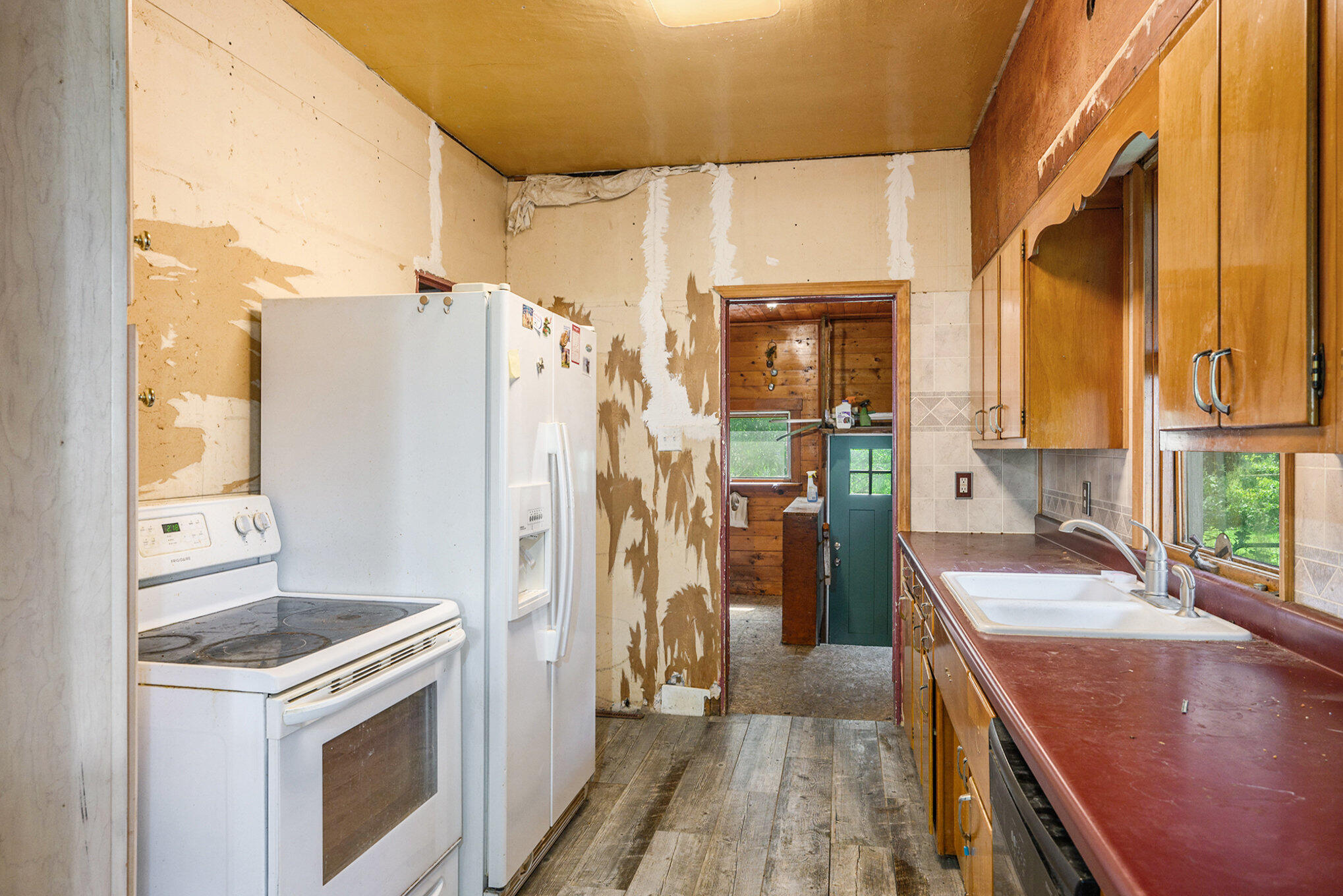 East Leroy, Michigan 49051, United States, 3 Bedrooms Bedrooms, ,1 BathroomBathrooms,Residential,Active,193803