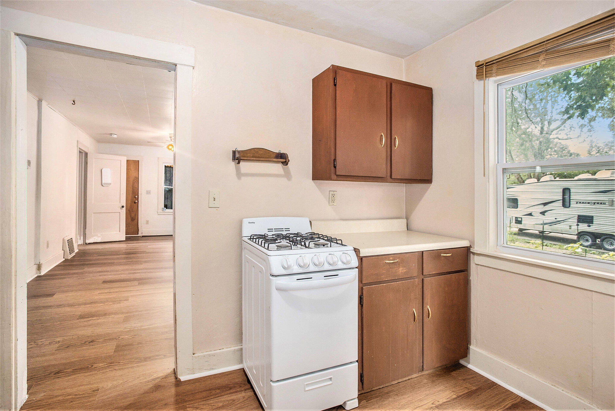 Battle Creek, Michigan 49015, United States, 2 Bedrooms Bedrooms, ,1 BathroomBathrooms,Residential,Active,166860