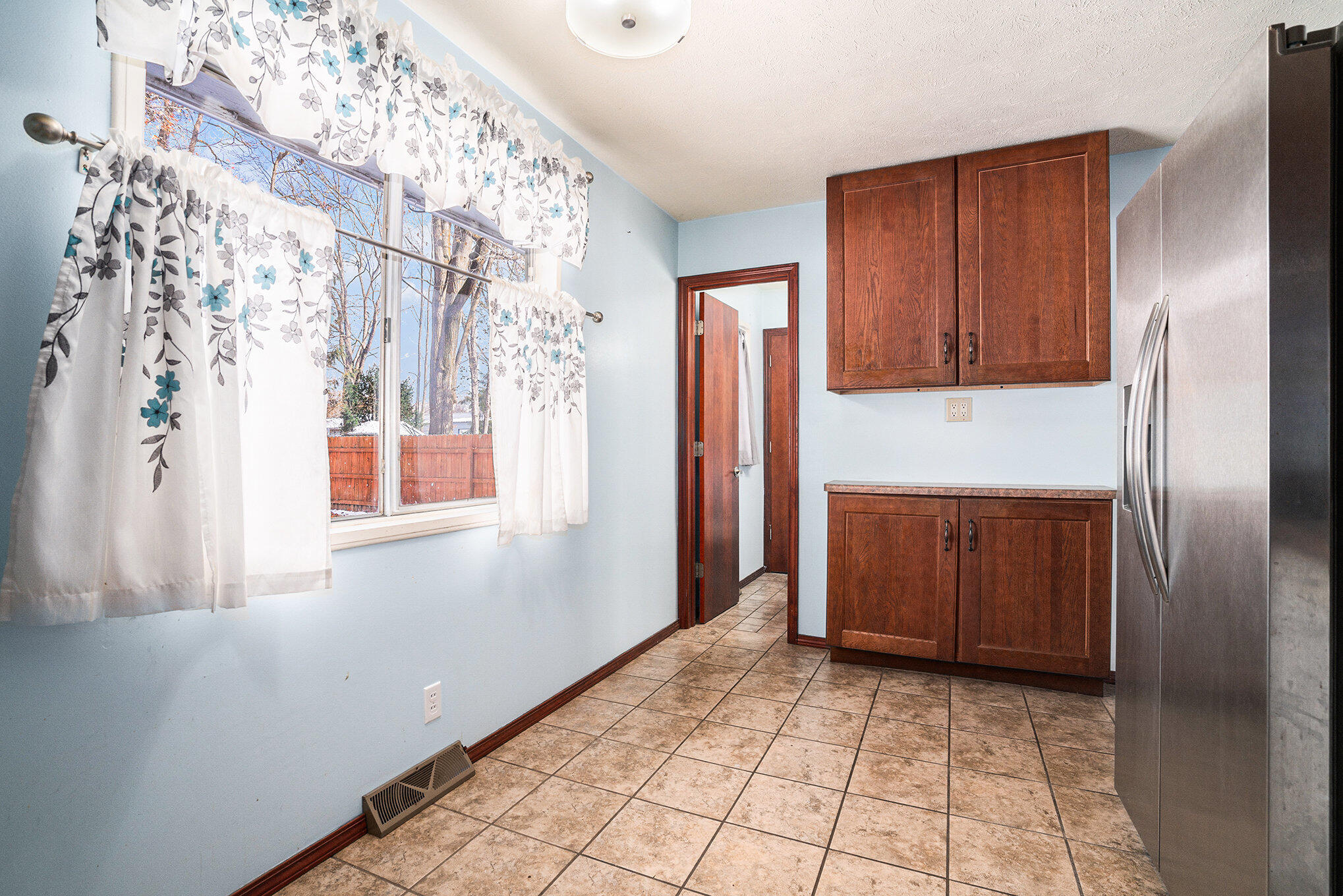 Edwardsburg, Michigan 49112, United States, 3 Bedrooms Bedrooms, ,2 BathroomsBathrooms,Residential,Active,244387