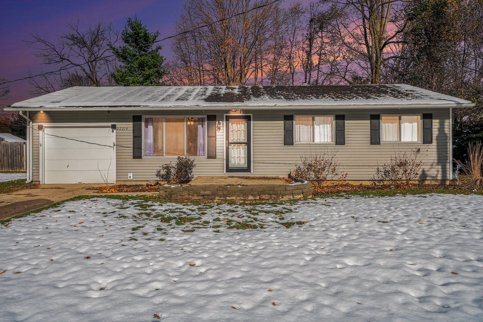 Edwardsburg, Michigan 49112, United States, 3 Bedrooms Bedrooms, ,2 BathroomsBathrooms,Residential,Active,244387