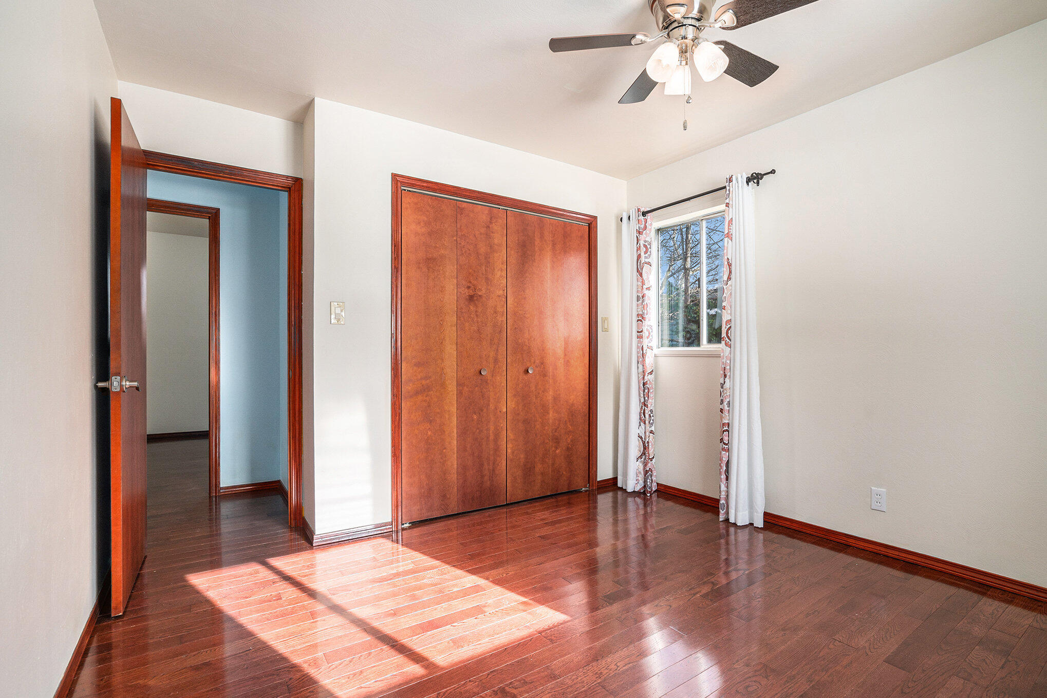 Edwardsburg, Michigan 49112, United States, 3 Bedrooms Bedrooms, ,2 BathroomsBathrooms,Residential,Active,244387