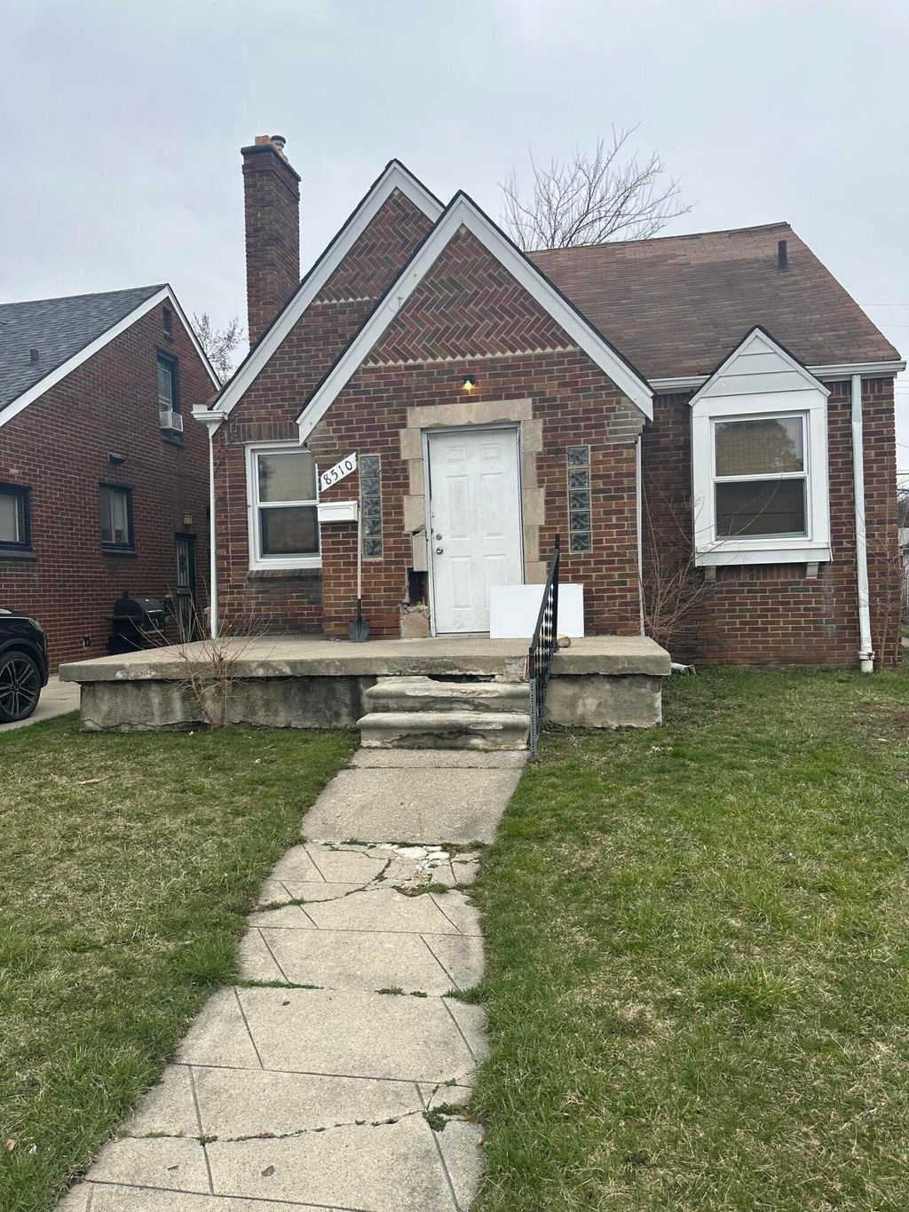 Photo of 8510 Lauder Street, Detroit, MI 48228 (MLS # 26005538)