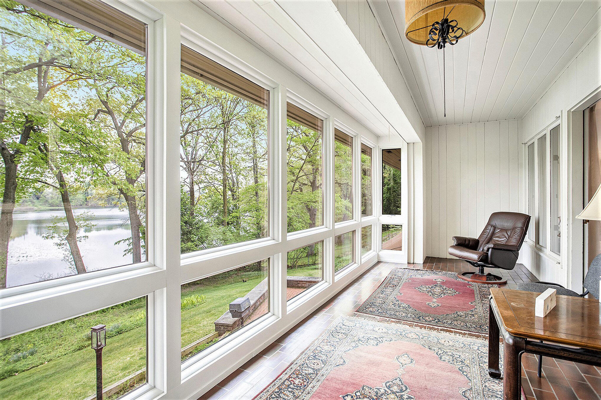 Kalamazoo, Michigan 49008, United States, 4 Bedrooms Bedrooms, ,4 BathroomsBathrooms,Residential,Pending,129901