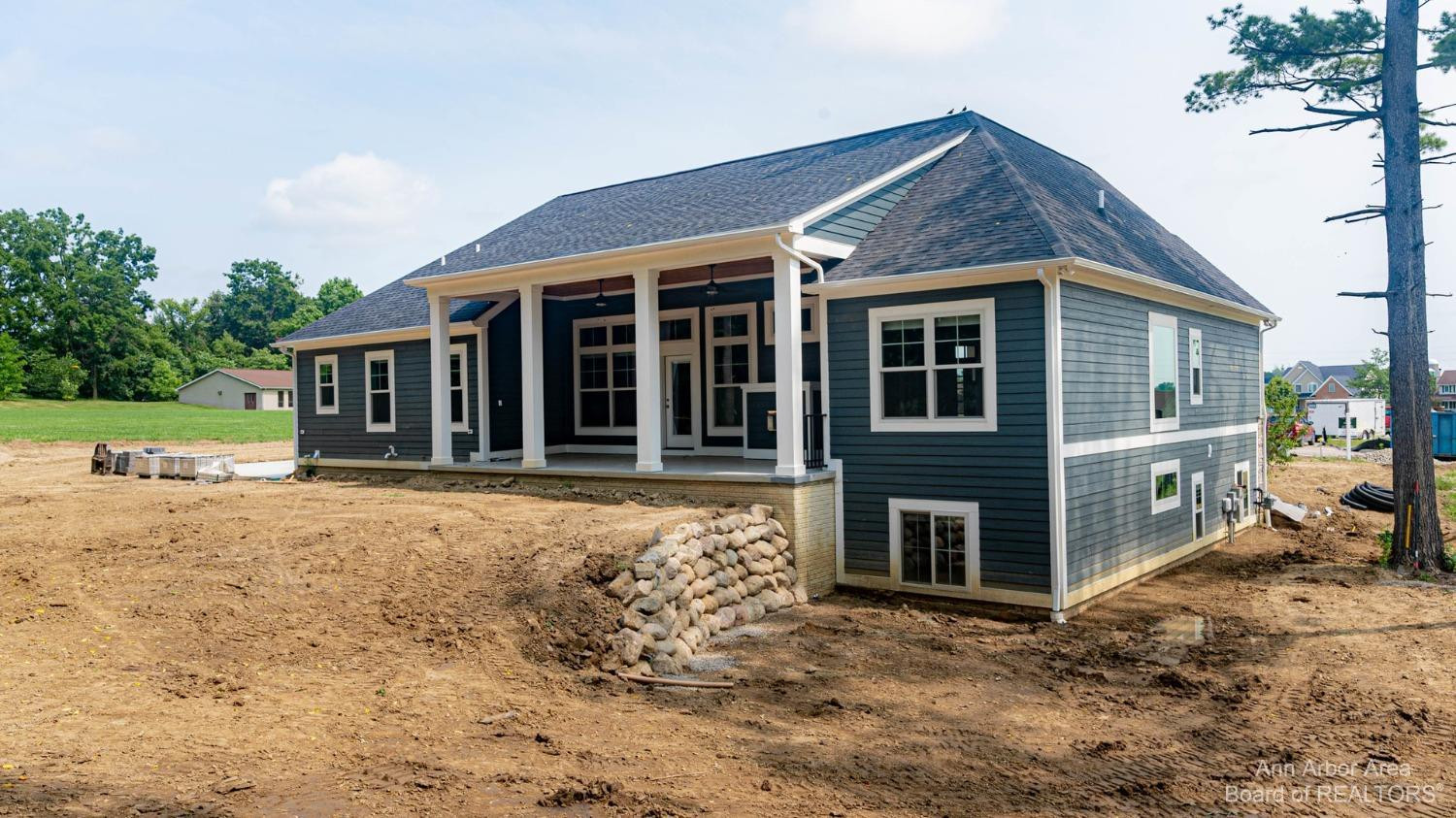 4257 Loon Lane