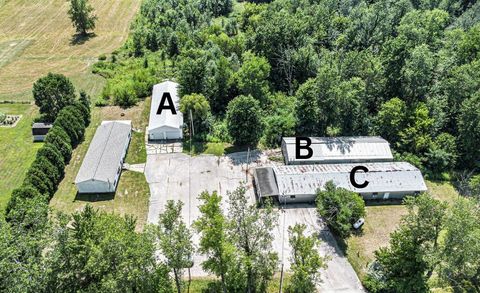 68715 66th Avenue Watervliet MI 49098