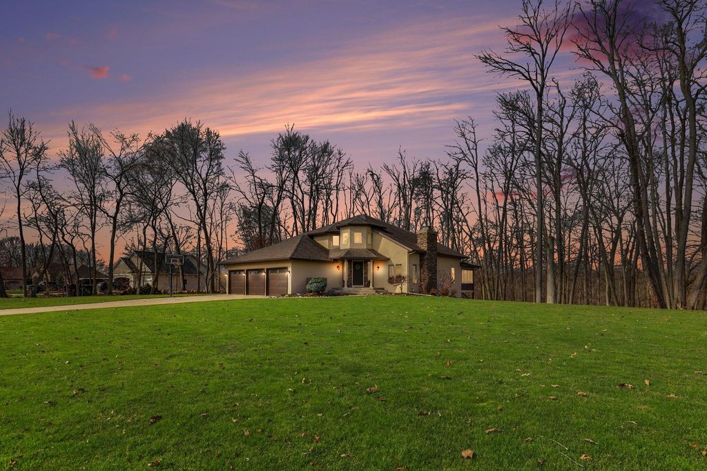 Photo of 2011 Knollpoint Drive NE, Ada, MI 49301 (MLS # 26015458)