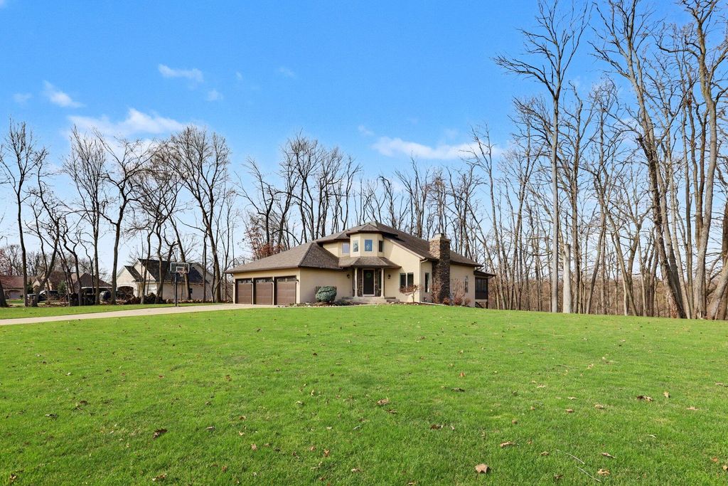 Photo of 2011 Knollpoint Drive NE, Ada, MI 49301 (MLS # 26015458)