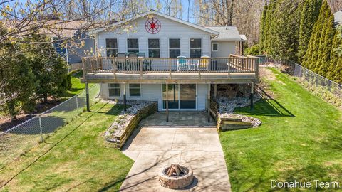 Photo of 4460 S Sherman Avenue, Fremont, MI 49412 (MLS # 26016977)