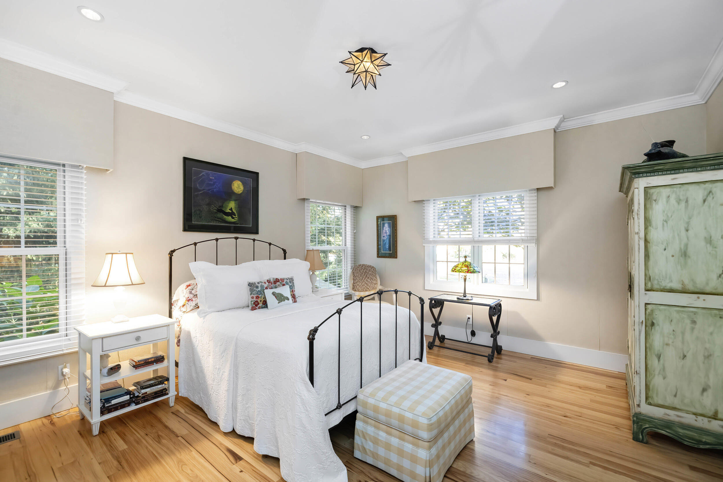 6440 Sweetbriar Court