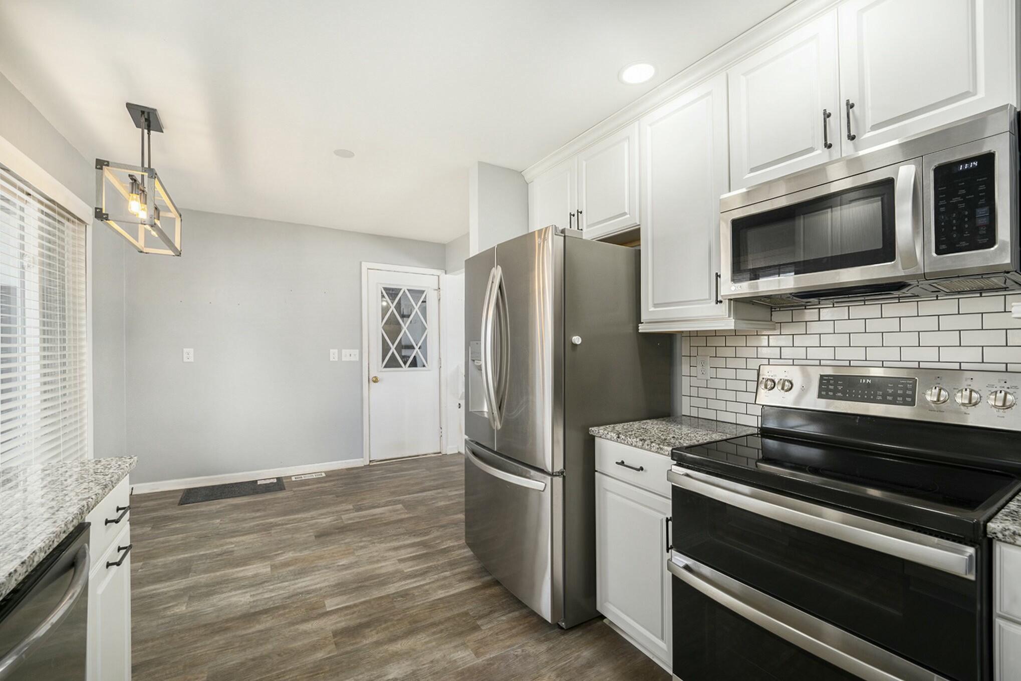 Three Rivers, Michigan 49093, United States, 3 Bedrooms Bedrooms, ,2 BathroomsBathrooms,Residential,Pending,11934