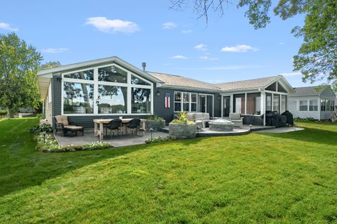 Photo of 931 Treasure Island Drive, Mattawan, MI 49071 (MLS # 25051583)