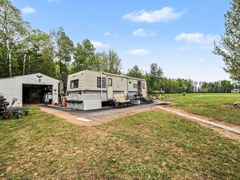Photo of 6796 N 120th Avenue, Hart, MI 49420 (MLS # 26023252)