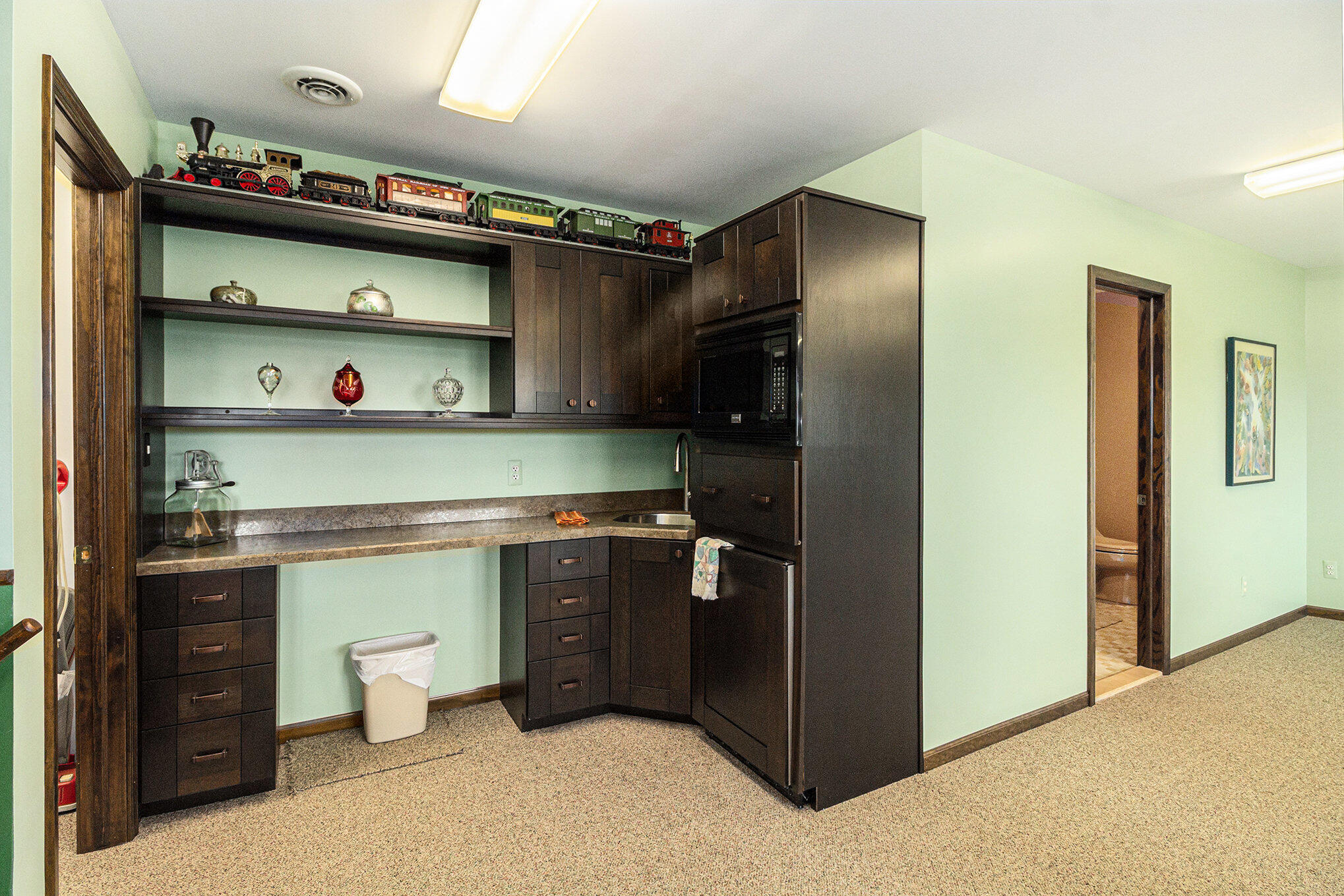 Saline, Michigan, 48176, United States, 5 Bedrooms Bedrooms, ,5 BathroomsBathrooms,Residential,Active,2044537