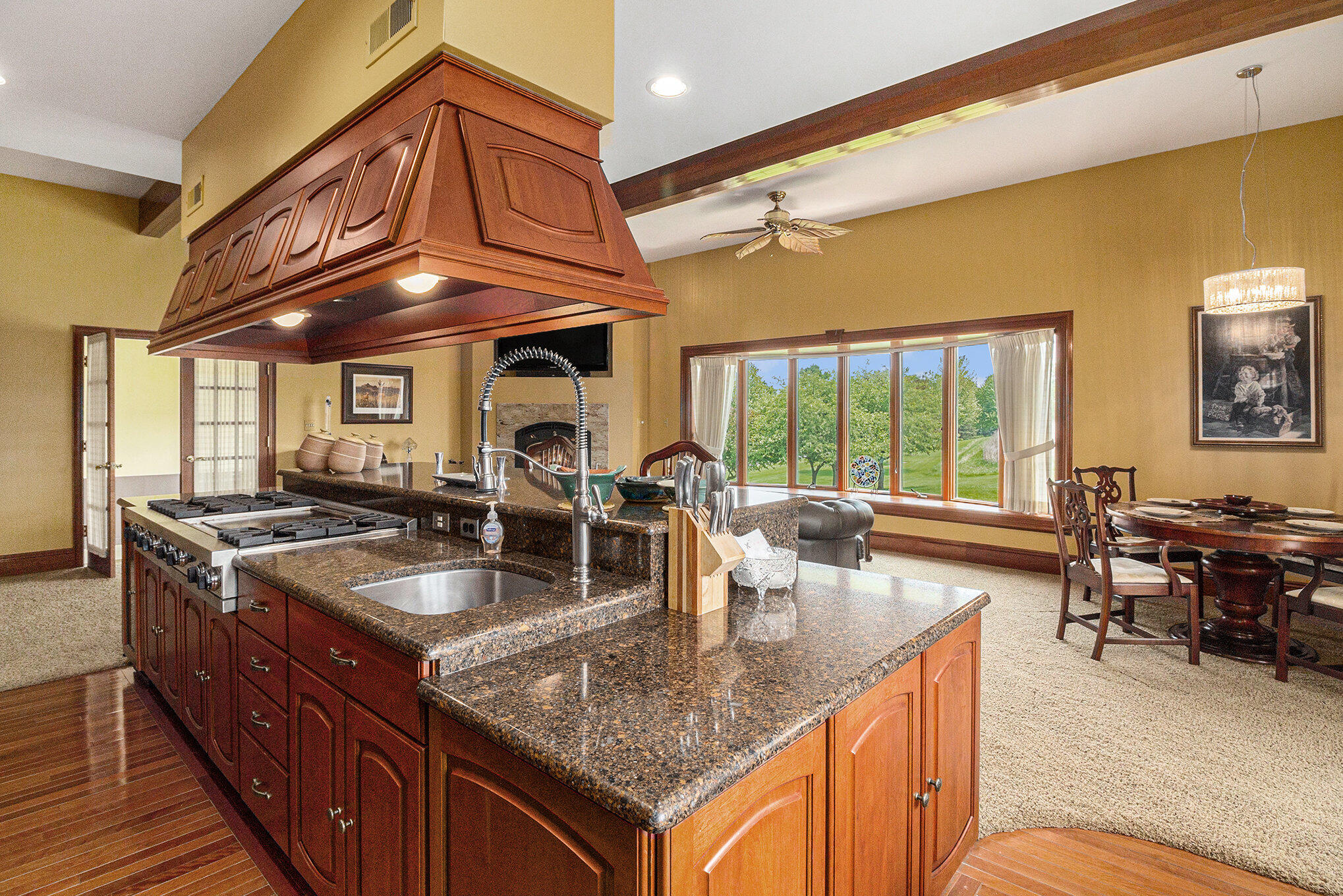 Saline, Michigan, 48176, United States, 5 Bedrooms Bedrooms, ,5 BathroomsBathrooms,Residential,Active,2044537