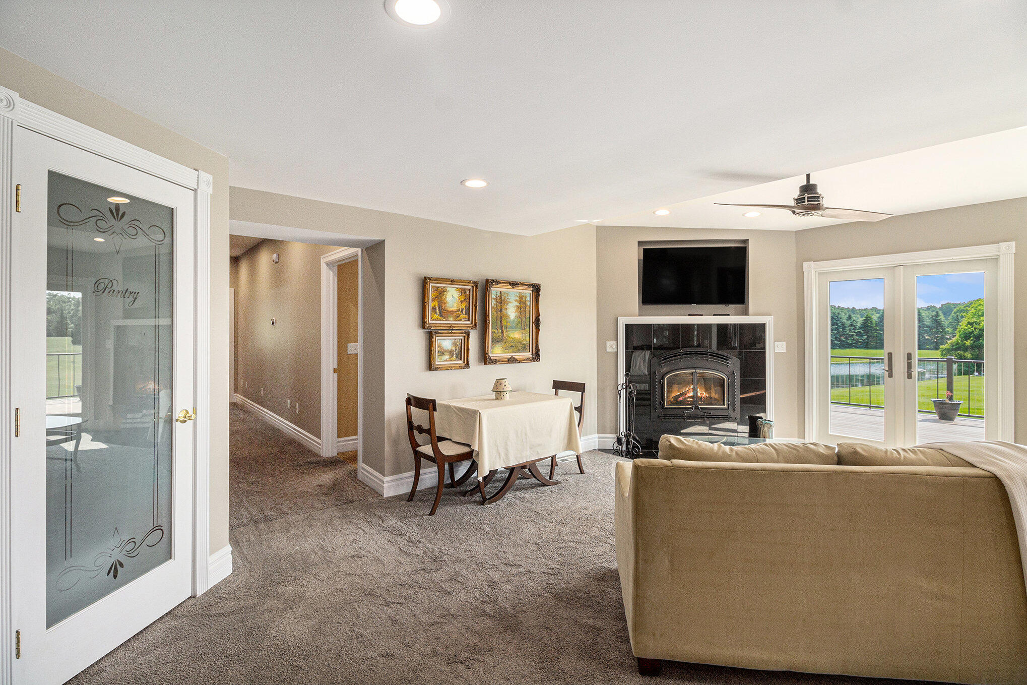 Saline, Michigan, 48176, United States, 5 Bedrooms Bedrooms, ,5 BathroomsBathrooms,Residential,Active,2044537