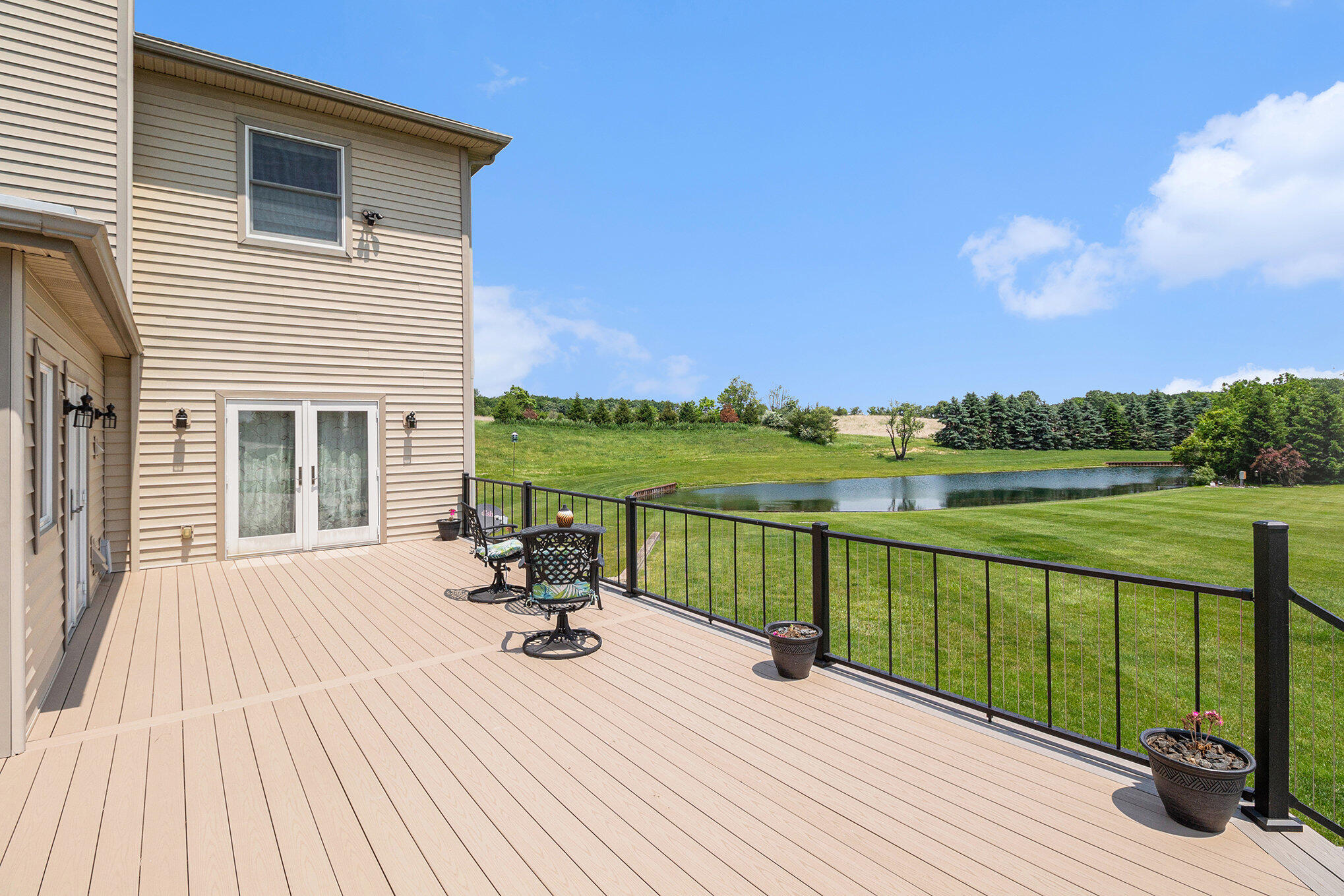 Saline, Michigan, 48176, United States, 5 Bedrooms Bedrooms, ,5 BathroomsBathrooms,Residential,Active,2044537