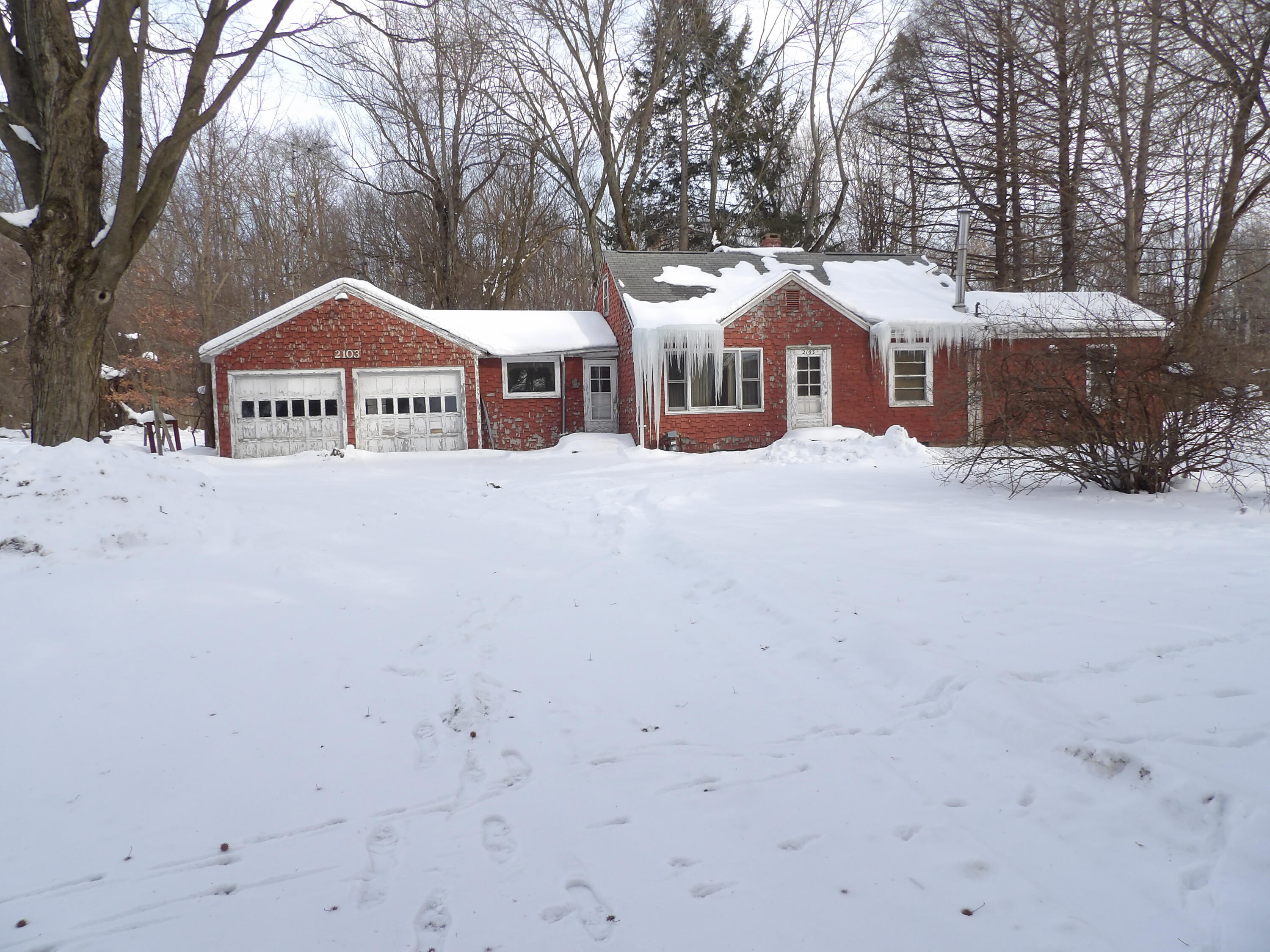 2103 Niles Buchanan Road