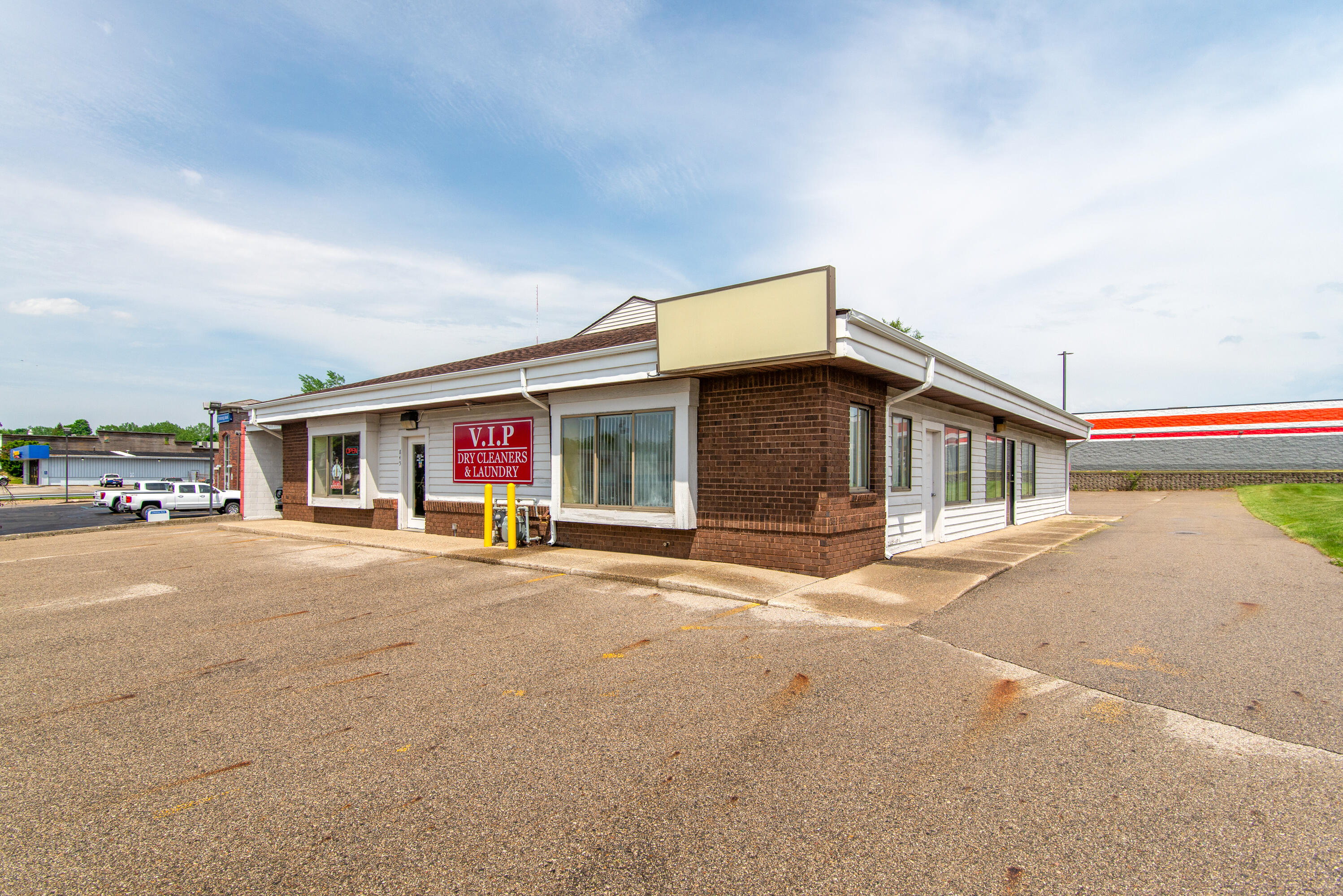 845 4 Mile Road NW