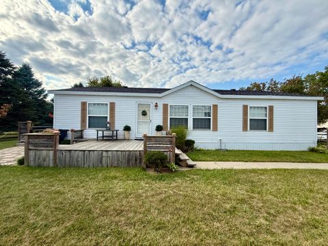 2500 Mann Road Clarkston MI 48346