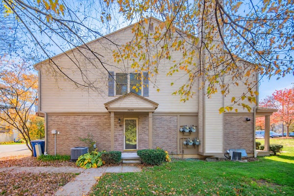3059 FOREST CREEK CT, ANN ARBOR, MI 48108 - Image 7a4d42fedace78f56b7753fef0c44b2f/2556712062