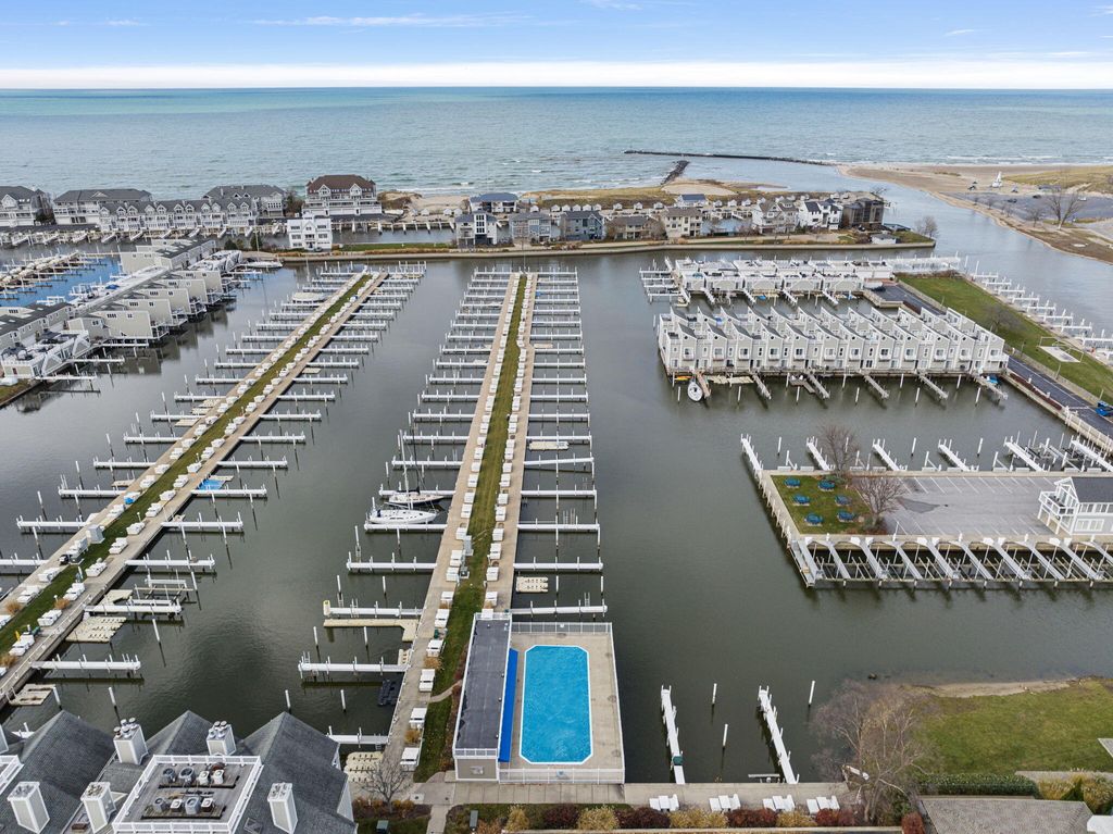 Photo of 300 Oselka Drive #464, New Buffalo, MI 49117 (MLS # 26005521)