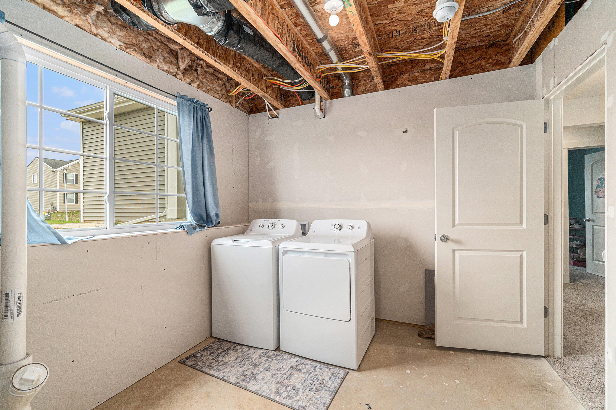 Richland, Michigan 49083, United States, 3 Bedrooms Bedrooms, ,2 BathroomsBathrooms,Residential,Active,102612