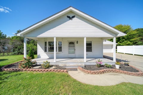 Photo for 4672 Douglas Road